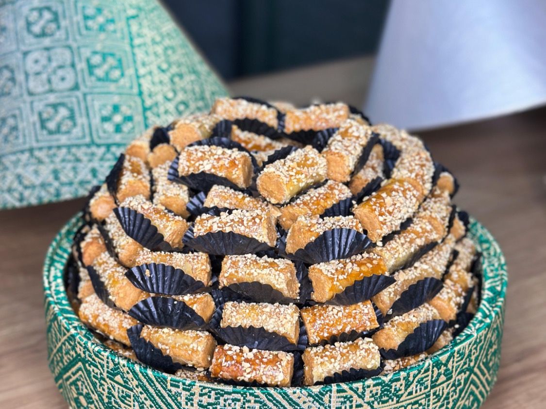 Mhencha Almond Sweet