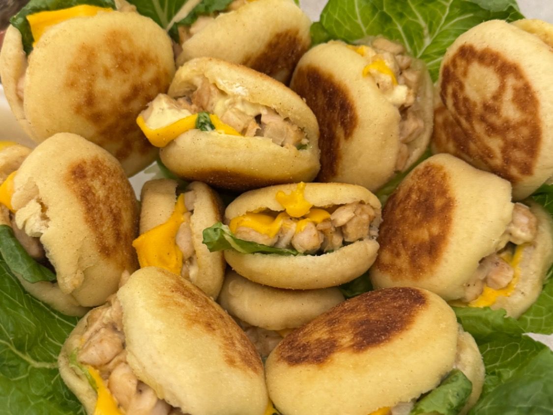 Mini Batbout with Chicken