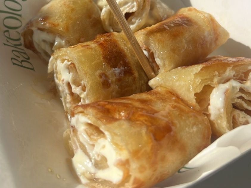 Msemen with Kraft Cheese and Honey