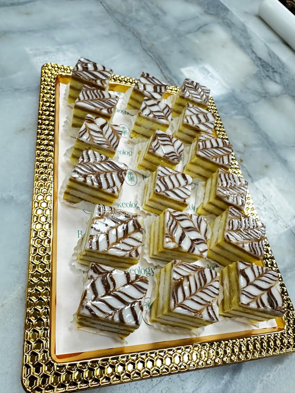 Pistachio caramel cream